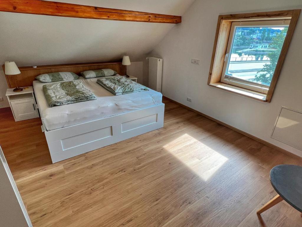 Helle 2 Zimmer Dg Wohnung Passau Luaran gambar